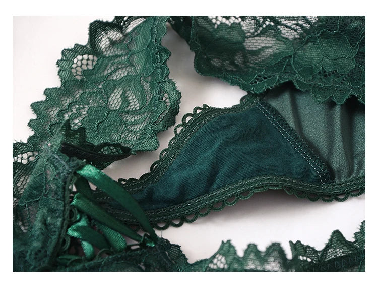 INTIMO SECRETS Women’s Sexy Lace Thong – Low-Waist G-String, Breathable Embroidered Panties