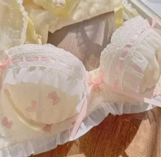 INTIMO SECRETS Lolita Japanese Cute Lace Bra – Small Chest, Wire-Free, Pull-Together