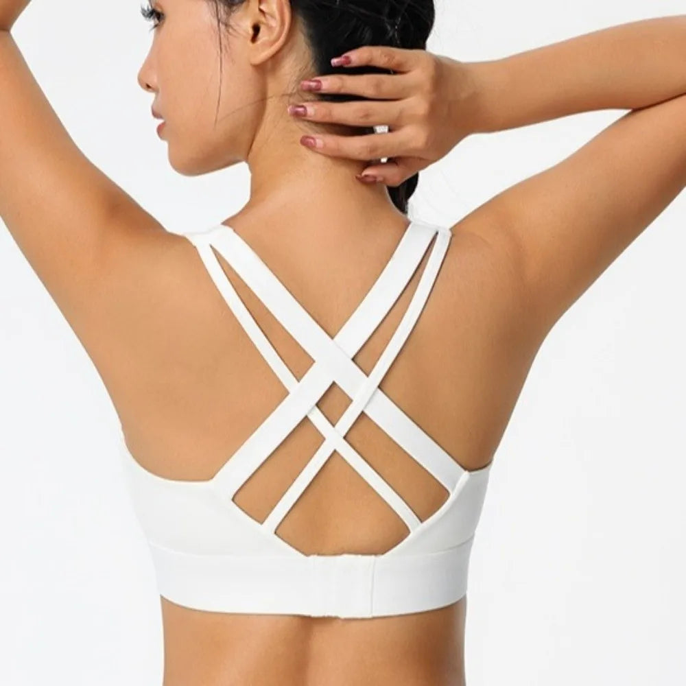 INTIMO SECRETS Women’s Seamless Sports Bra – Fixed Cup, Sweat-Absorbing Workout Top