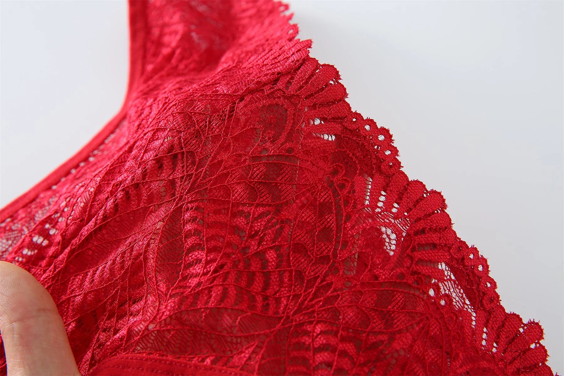 INTIMO SECRETS Women’s Low-Waist Hollow Lace Embroidered Panties – Summer Breathable