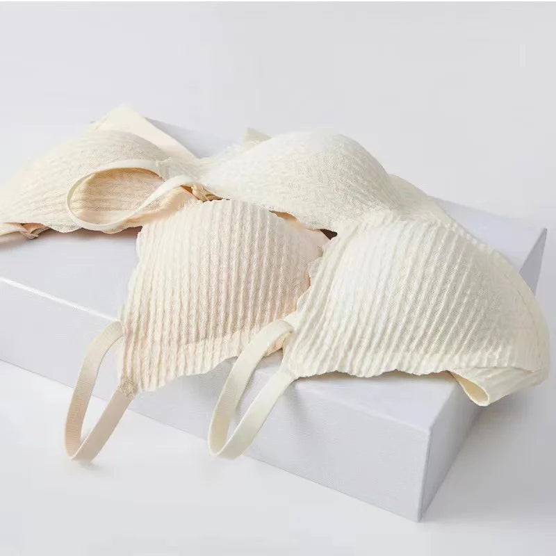 New Top Lace Seamless Women's Underwear Small Chest Gathered Non-slip No Steel Ring Sexy Sling Beautiful Back Bra Thin Section