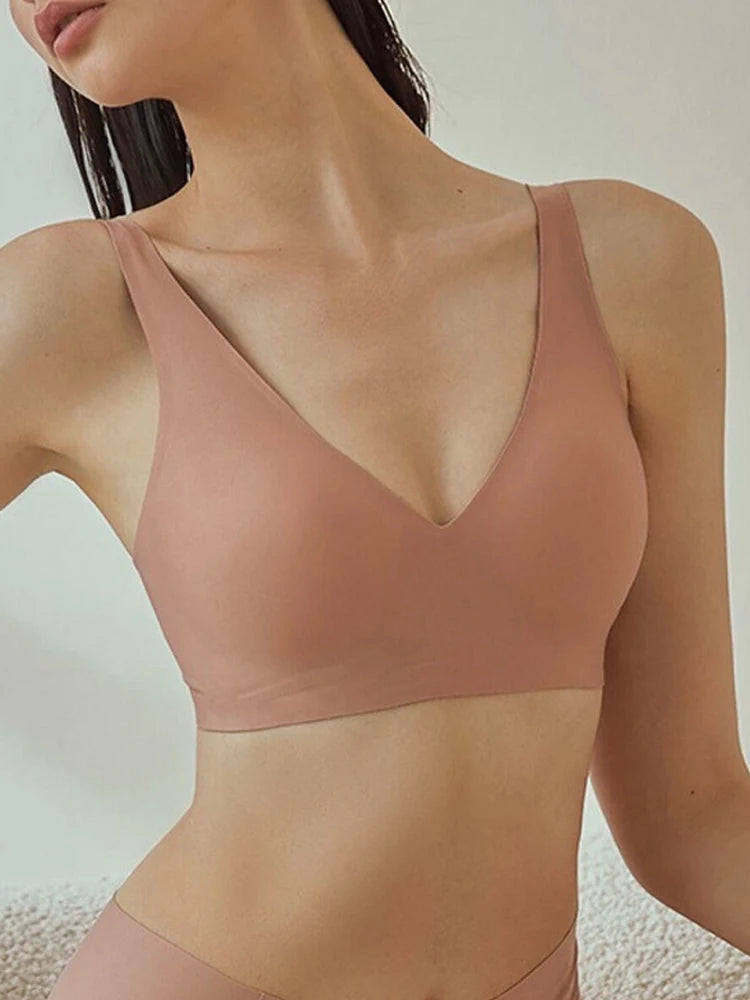 INTIMO SECRETS One-Piece Seamless Wireless Push-Up Bra Deep V Padded Bralette