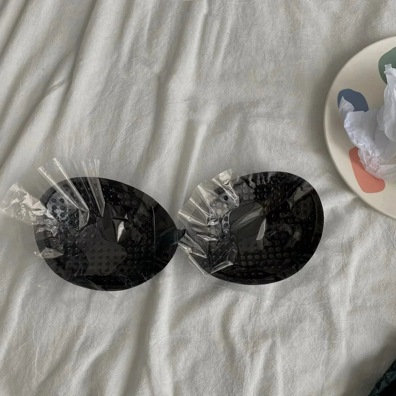 2025 New Women Summer Chest Stickers Lift Up Nude Bra Self Adhesive Bra Invisible Cover Bra Silicone Pad Sexy Strapless Breast