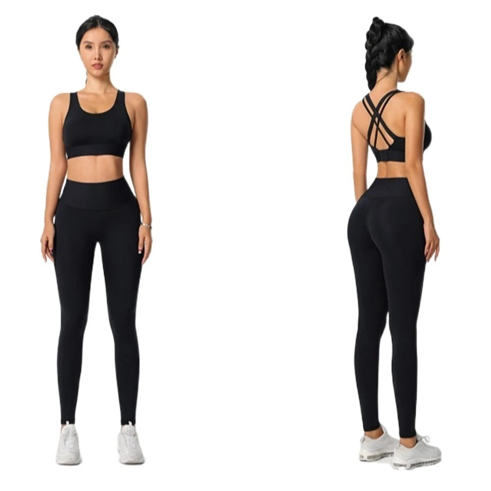 INTIMO SECRETS Women’s Seamless Sports Bra – Fixed Cup, Sweat-Absorbing Workout Top