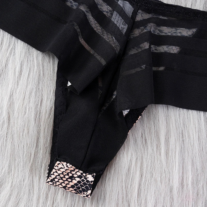 INTIMO SECRETS Women’s G-String – Transparent Seamless Thong Underwear