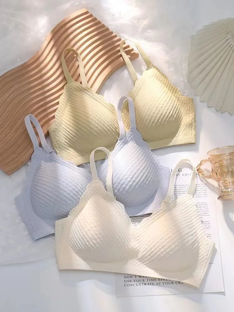 INTIMO SECRETS Ultra-Thin Anti-Sagging Wireless Sexy Gathering Bra