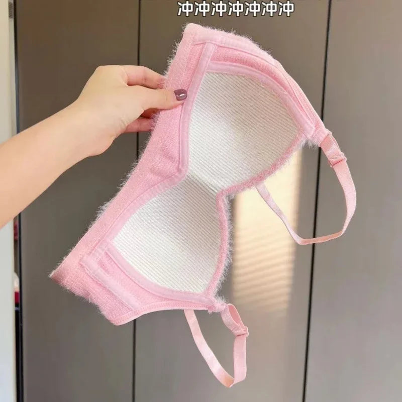 INTIMO SECRETS Hot Girl Furry Bra – Comfortable Japanese-Style Back Design