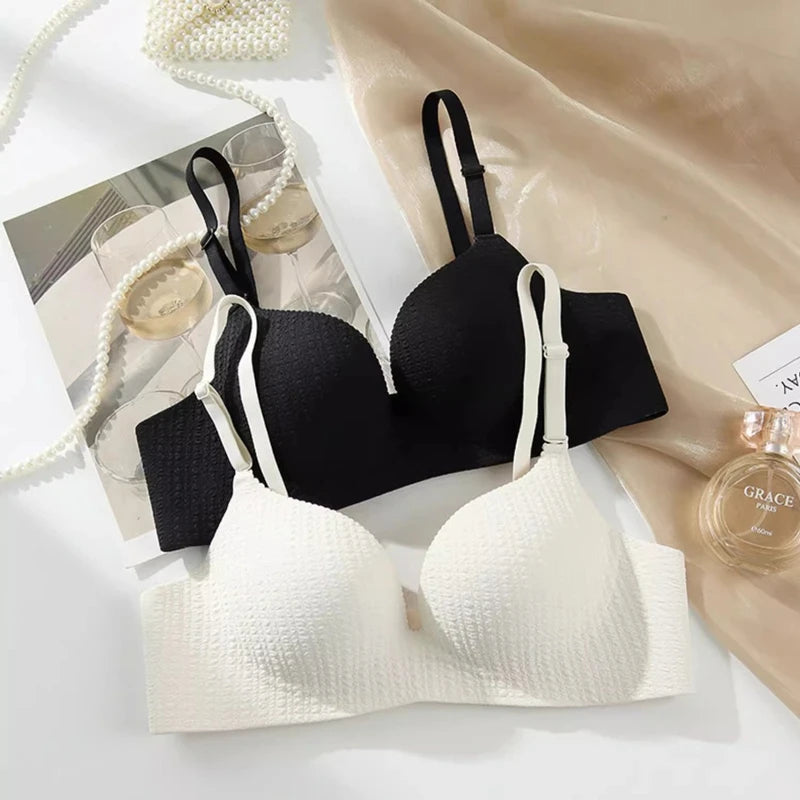 Seamless Underwear for Women with Small Breasts, Push-up Bras That Enhance The Appearance of Large Breasts Without Underwires