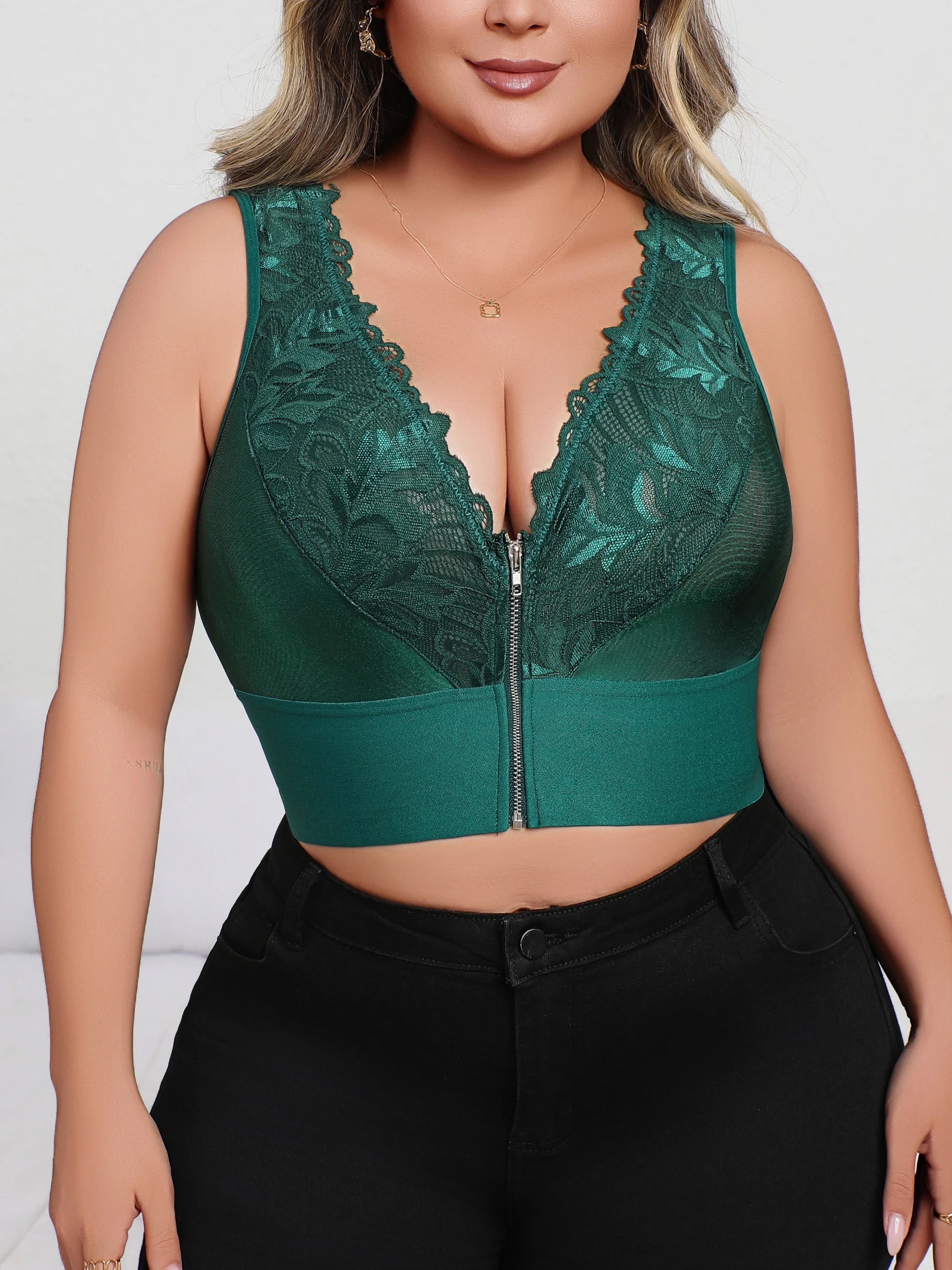 INTIMO SECRETS Plus Size Plunge Push-Up Bra – Dark Green Front-Zip Lingerie