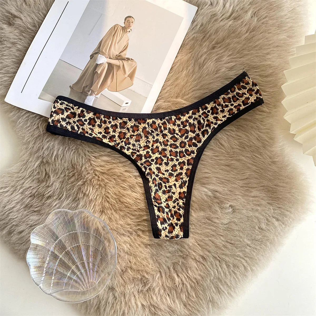 INTIMO SECRETS Women’s Leopard-Print Thong – Low-Waist Ice Silk Seamless G-String Panties
