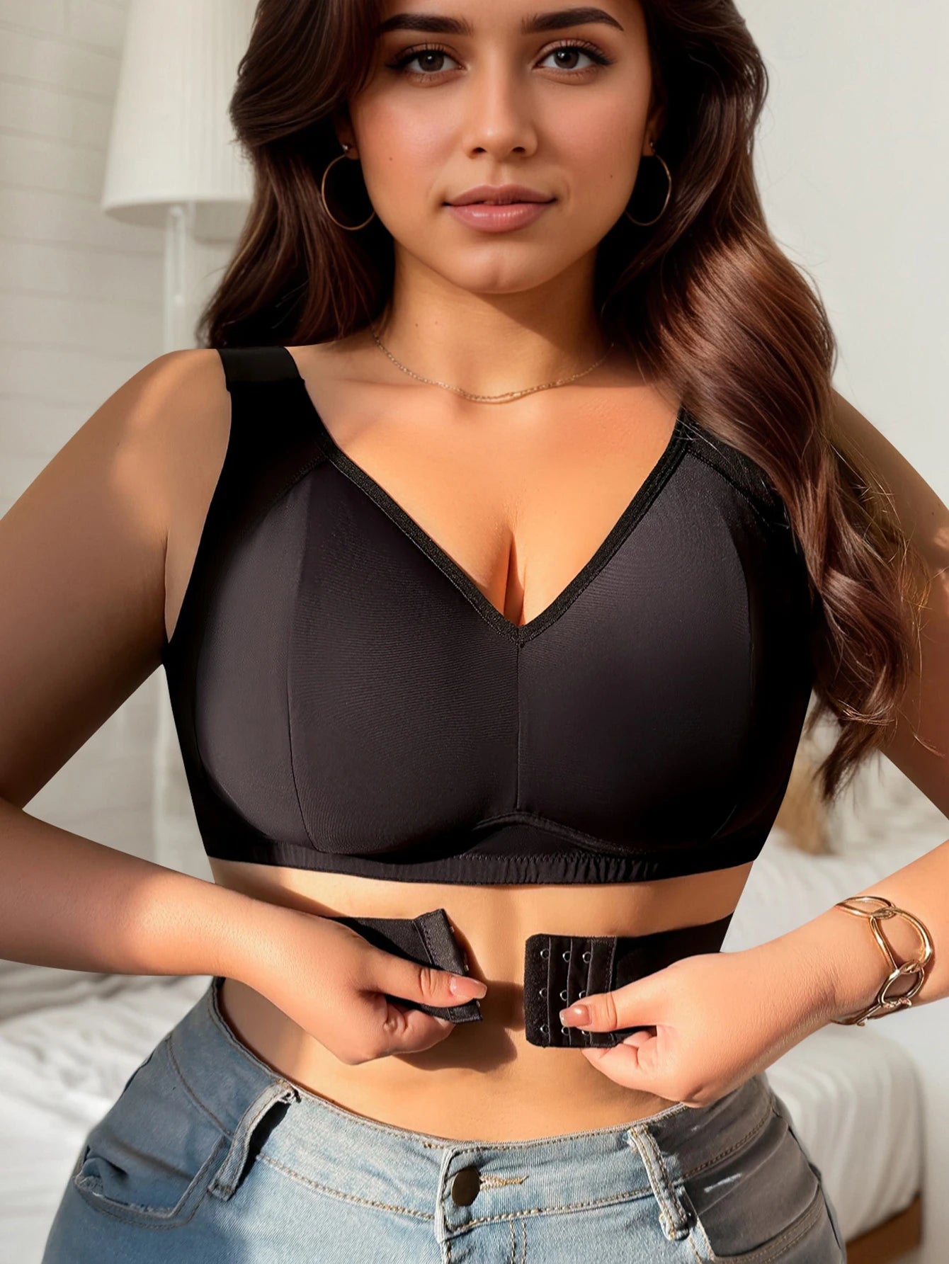 INTIMO SECRETS Seamless Sports Bra – Plus Size Non-Wire Front Closure