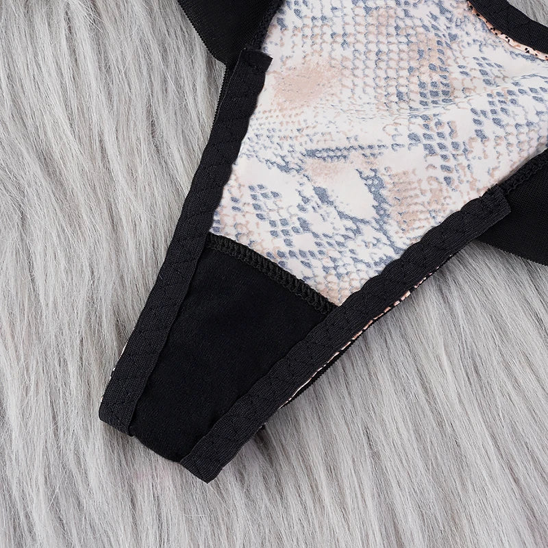 INTIMO SECRETS Women’s G-String – Transparent Seamless Thong Underwear