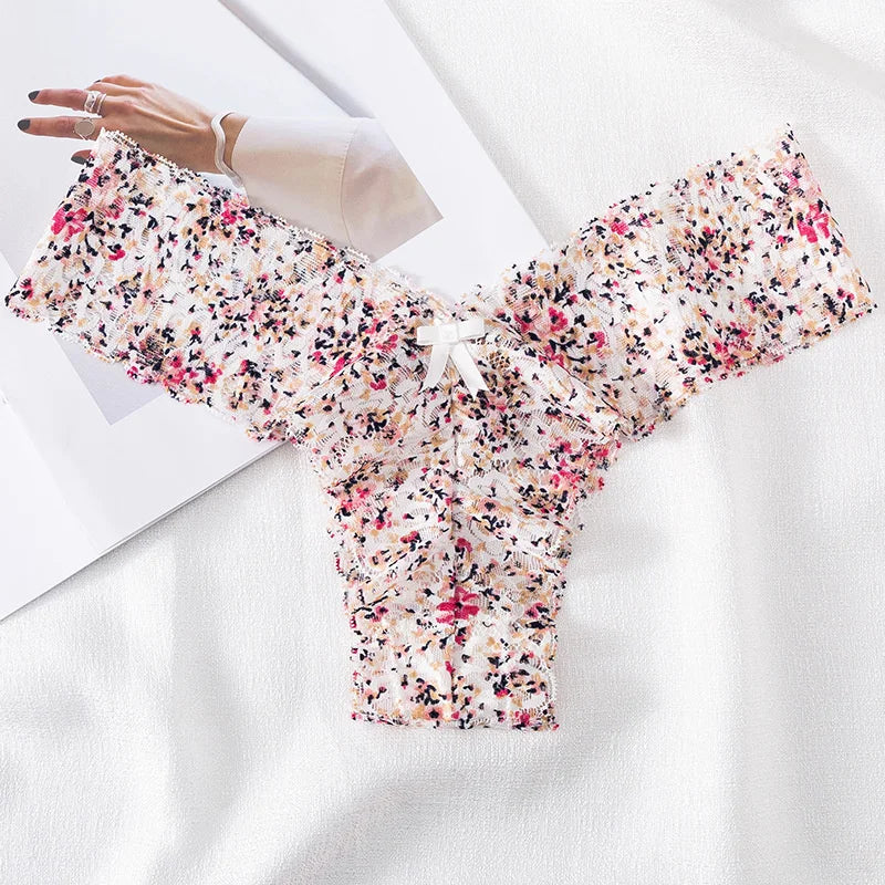 INTIMO SECRETS Women’s Ruffles Seamless T-Back Thong – Sexy G-String Underwear 1PCS