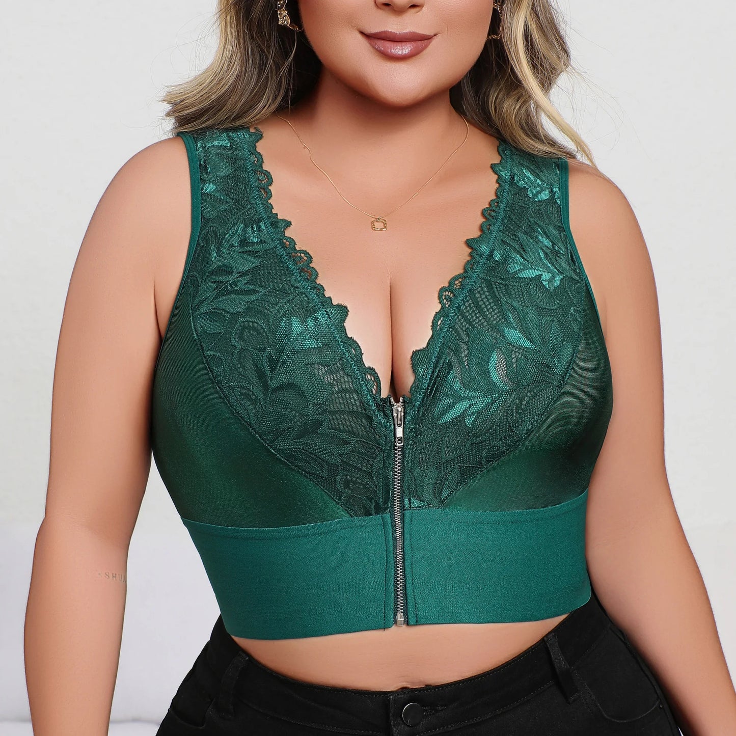 INTIMO SECRETS Plus Size Plunge Push-Up Bra – Dark Green Front-Zip Lingerie