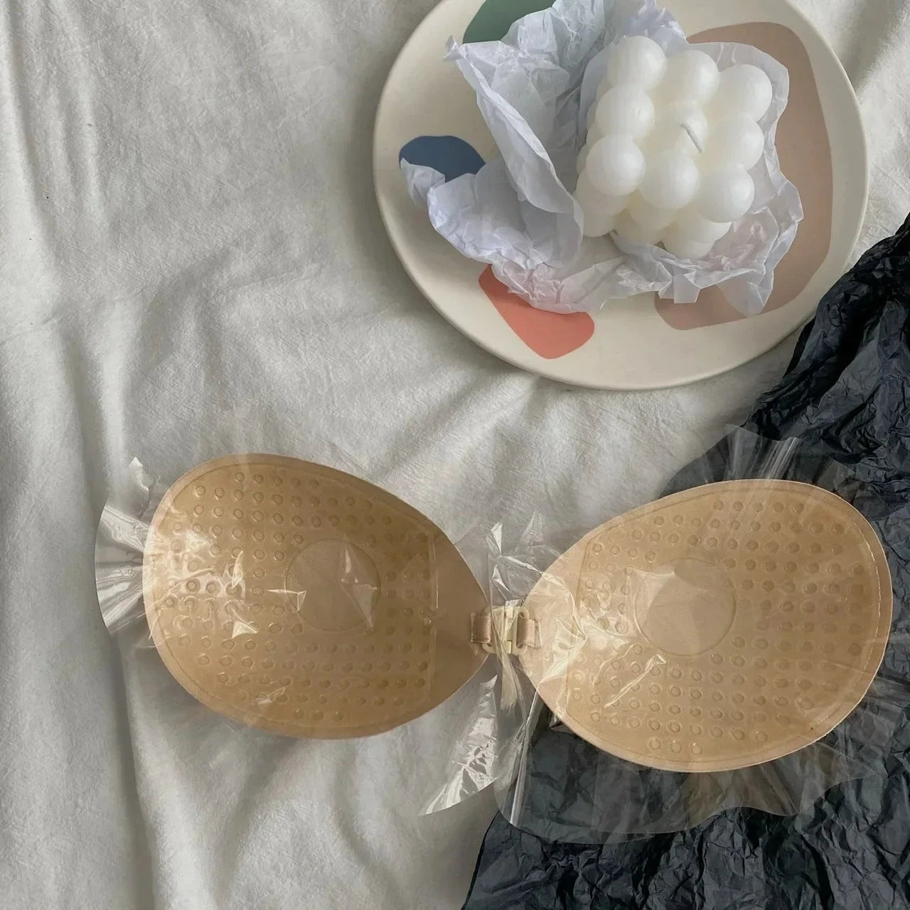 2025 New Women Summer Chest Stickers Lift Up Nude Bra Self Adhesive Bra Invisible Cover Bra Silicone Pad Sexy Strapless Breast