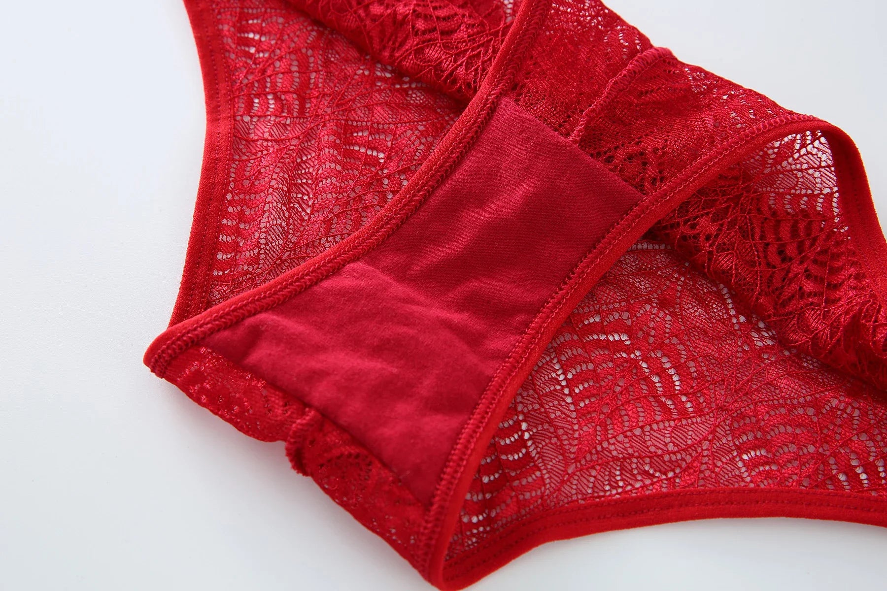 INTIMO SECRETS Women’s Low-Waist Hollow Lace Embroidered Panties – Summer Breathable