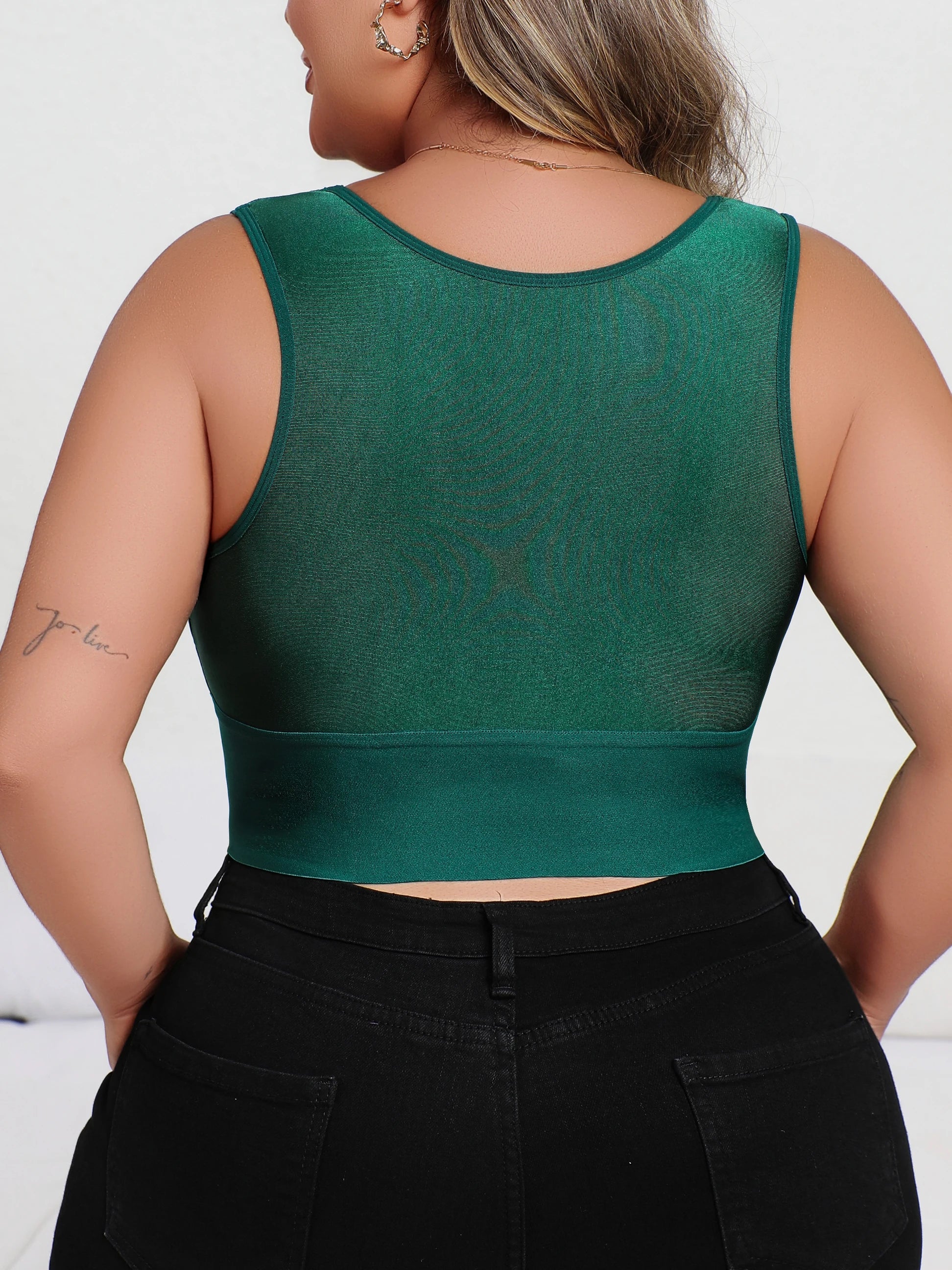 INTIMO SECRETS Plus Size Plunge Push-Up Bra – Dark Green Front-Zip Lingerie