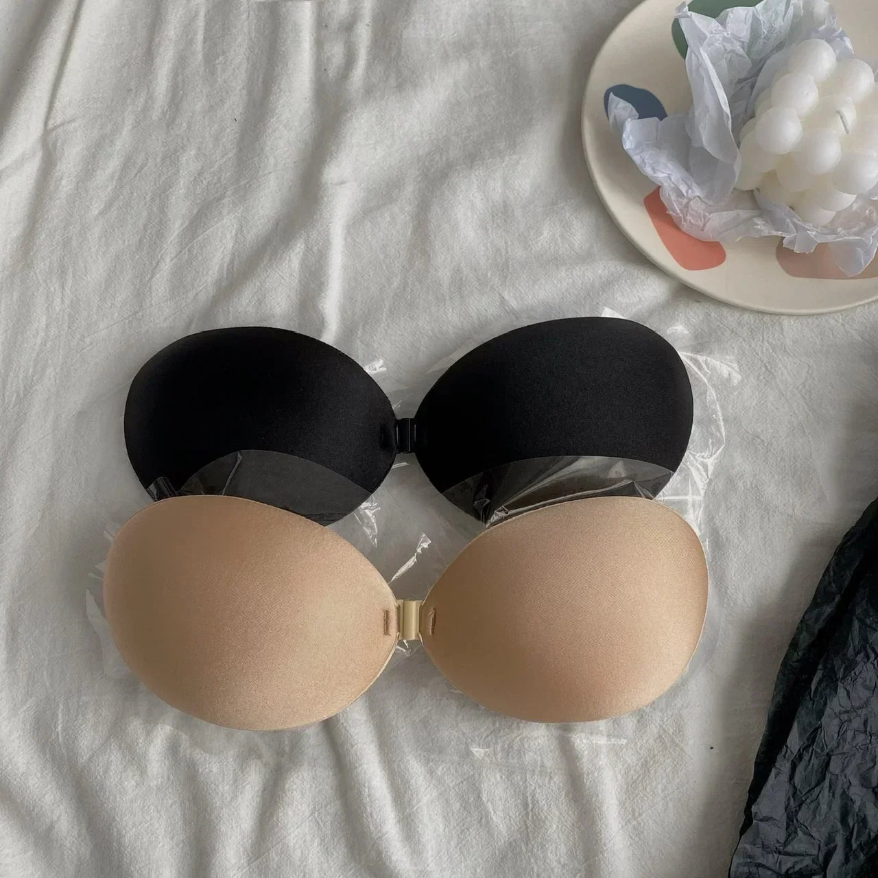 2025 New Women Summer Chest Stickers Lift Up Nude Bra Self Adhesive Bra Invisible Cover Bra Silicone Pad Sexy Strapless Breast