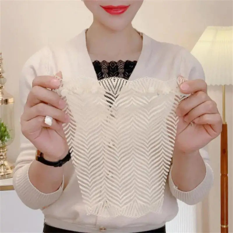 1/2Pcs Women Lace Invisible Mock Camisole Wrapped Chest Overlay Bra Quick Easy Clip-on Insert Wrapped Chest Panel Cover