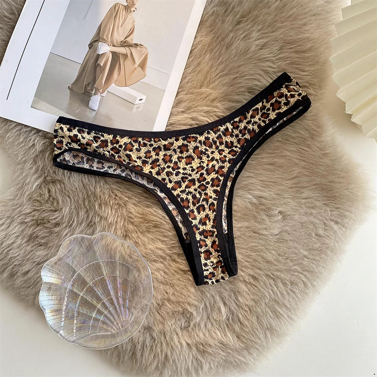 INTIMO SECRETS Women’s Leopard-Print Thong – Low-Waist Ice Silk Seamless G-String Panties