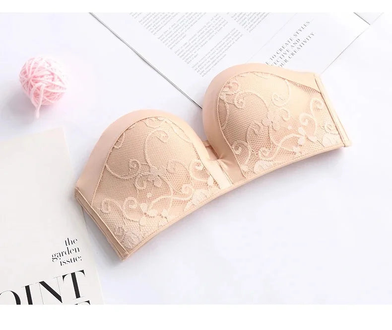 INTIMO SECRETS Women’s Sexy Strapless Bra – Black Lace Seamless Push-Up Invisible Bralette