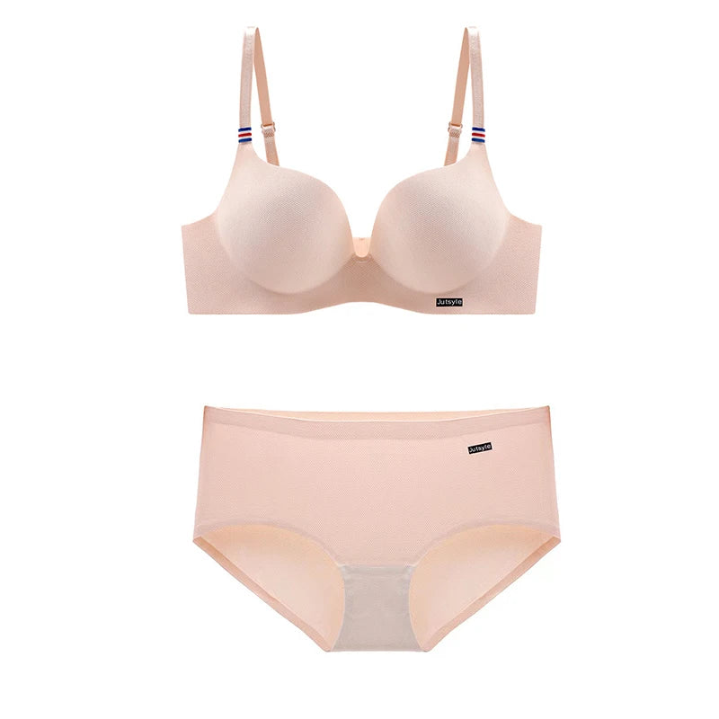 INTIMO SECRETS English Ice Silk Bra Set – Thick Cup, Wire-Free, Gathered Lingerie